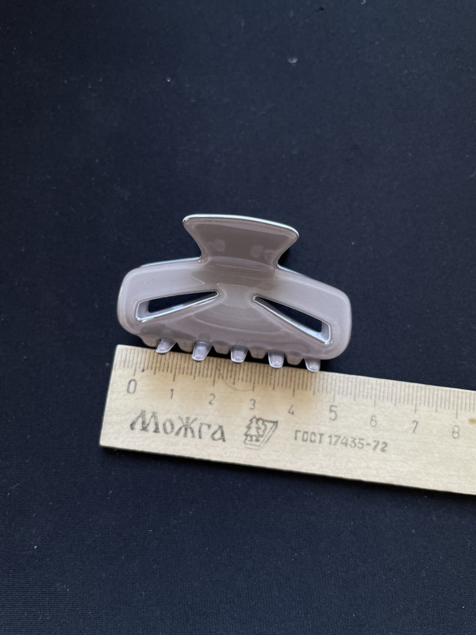 Hair clip DM