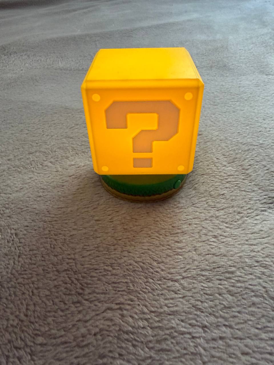 Фигурка куба из Super Mario photo 2
