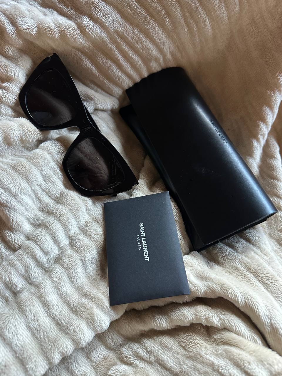 Очки Saint Laurent - Kate