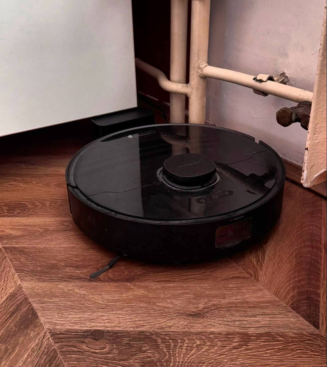 robot vacuum DREAME D10s Pro