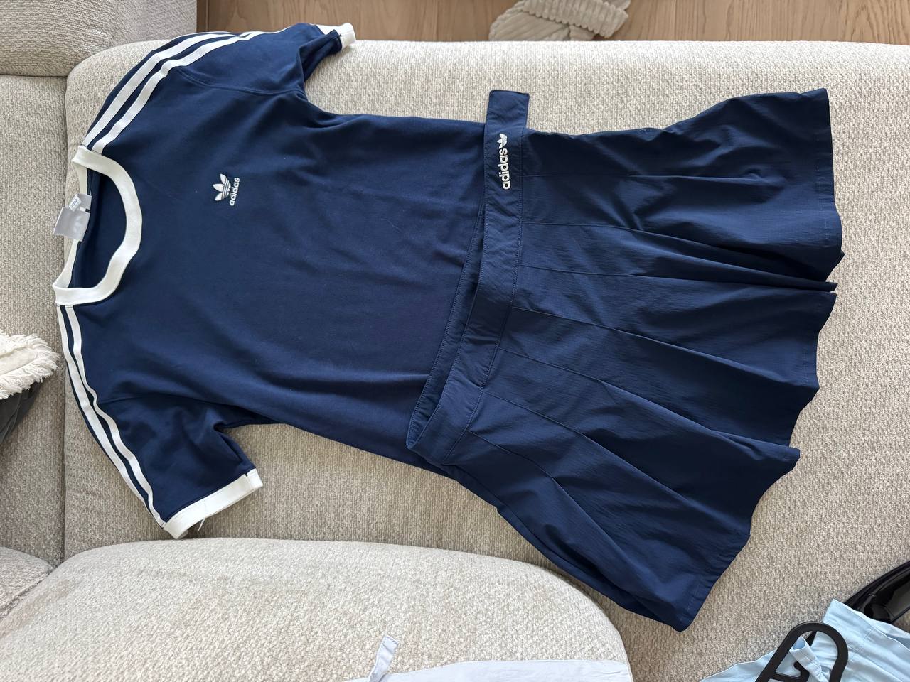 Футболка и юбка Adidas