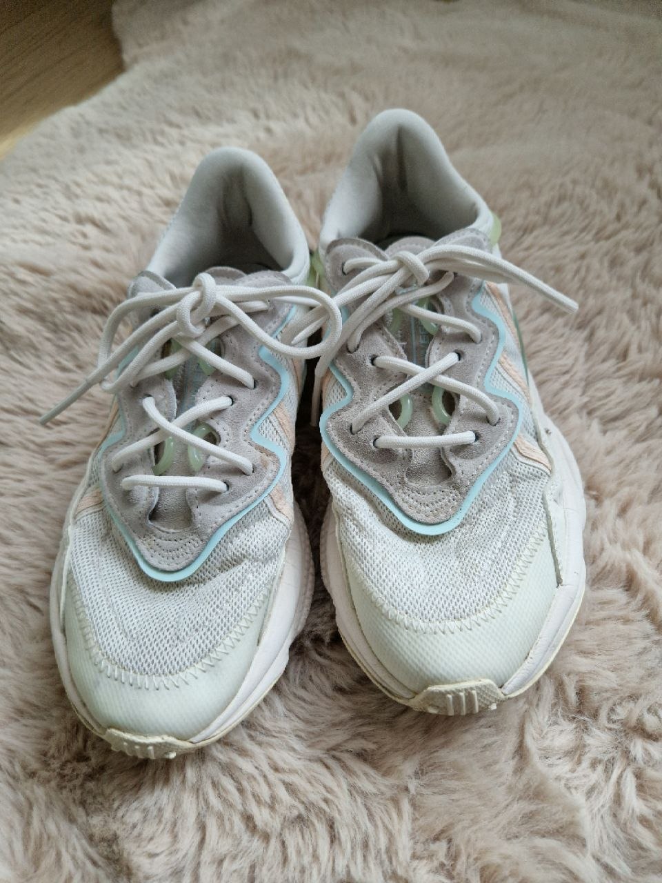 Adidas Ozweego photo 2