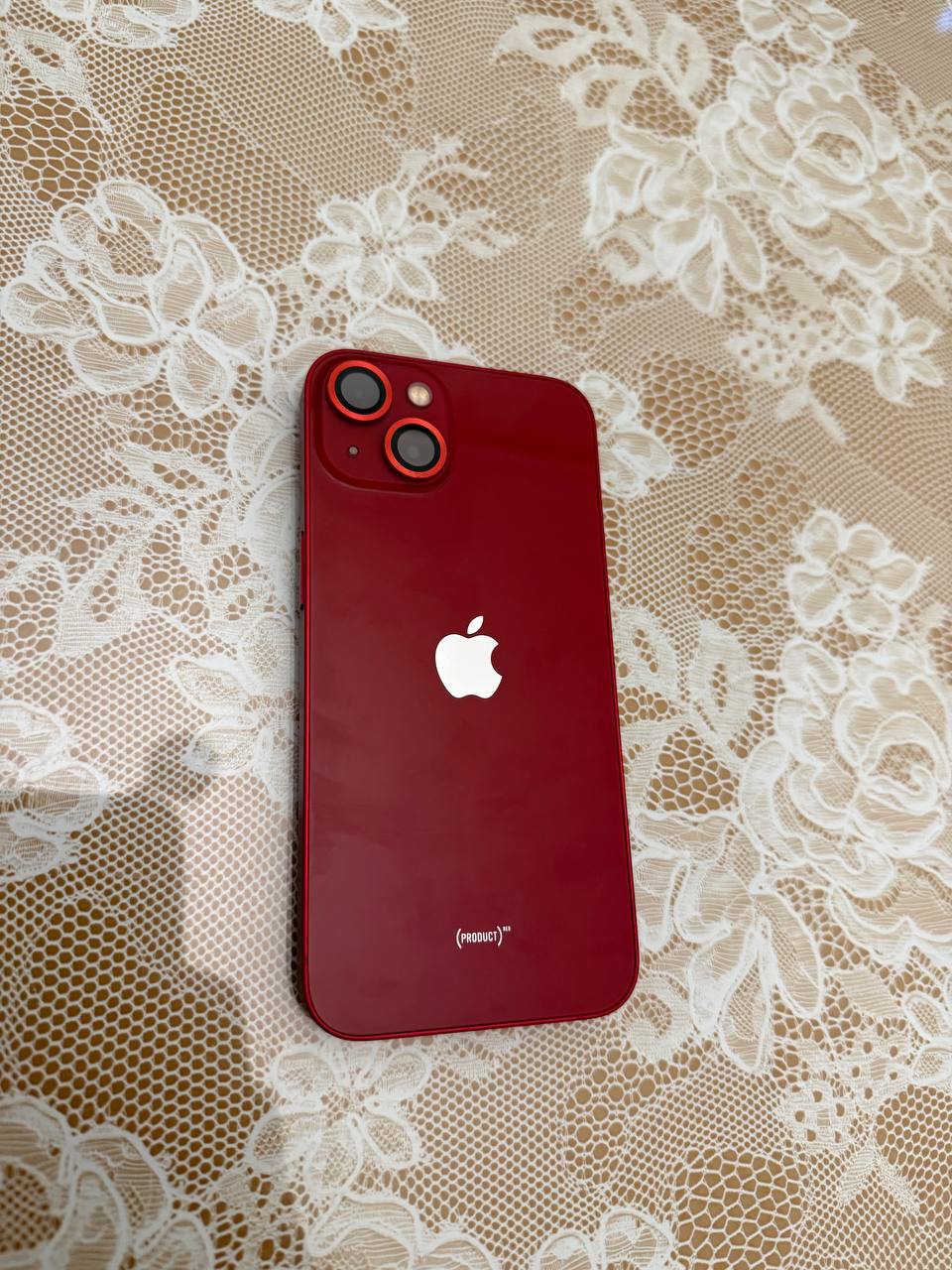 iPhone 13 Prodict Crvena 128gb photo 3