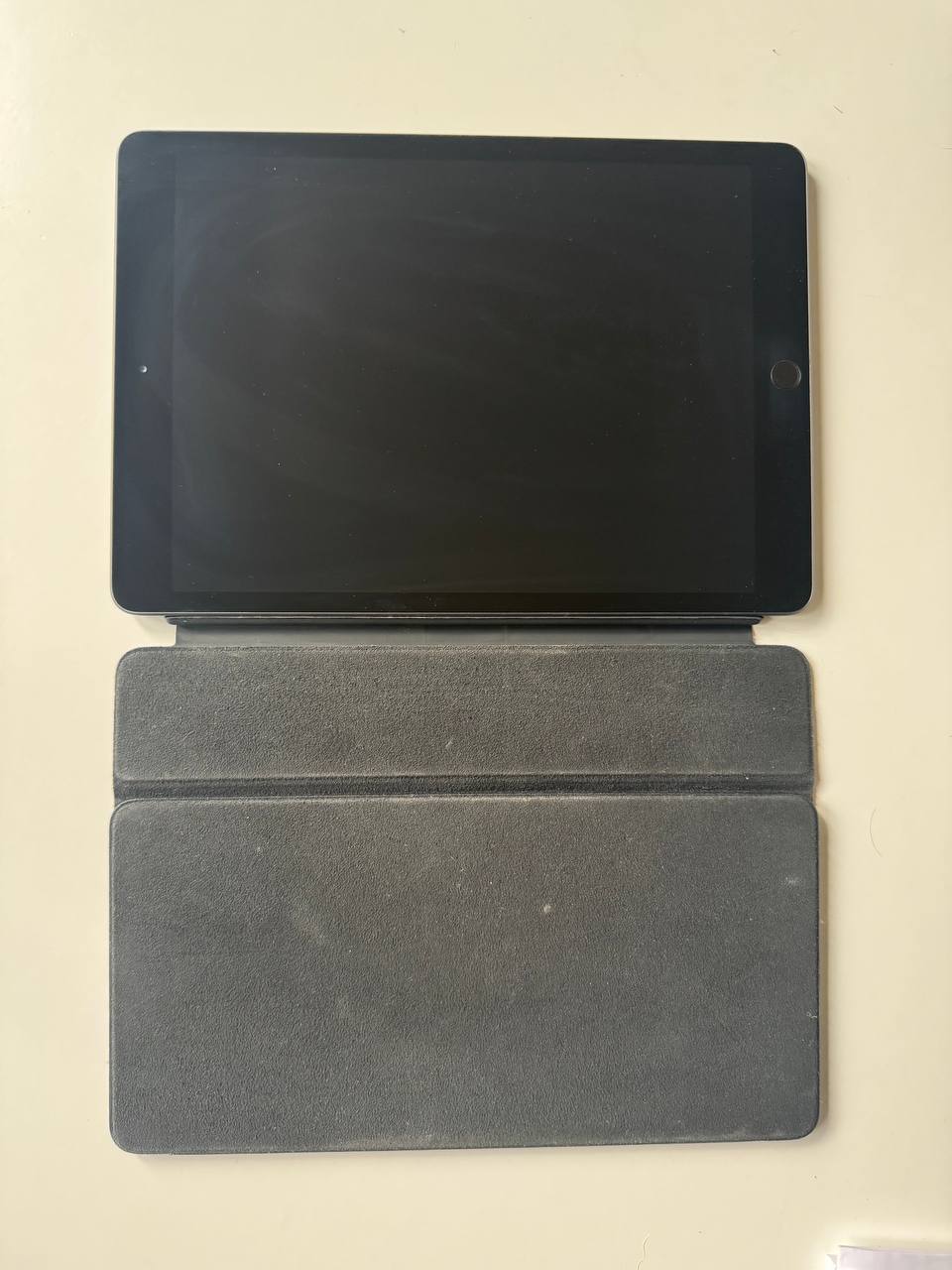 iPad 8 32GB, Apple Smart Keyboard, Apple Pencil (1st generation) photo 4