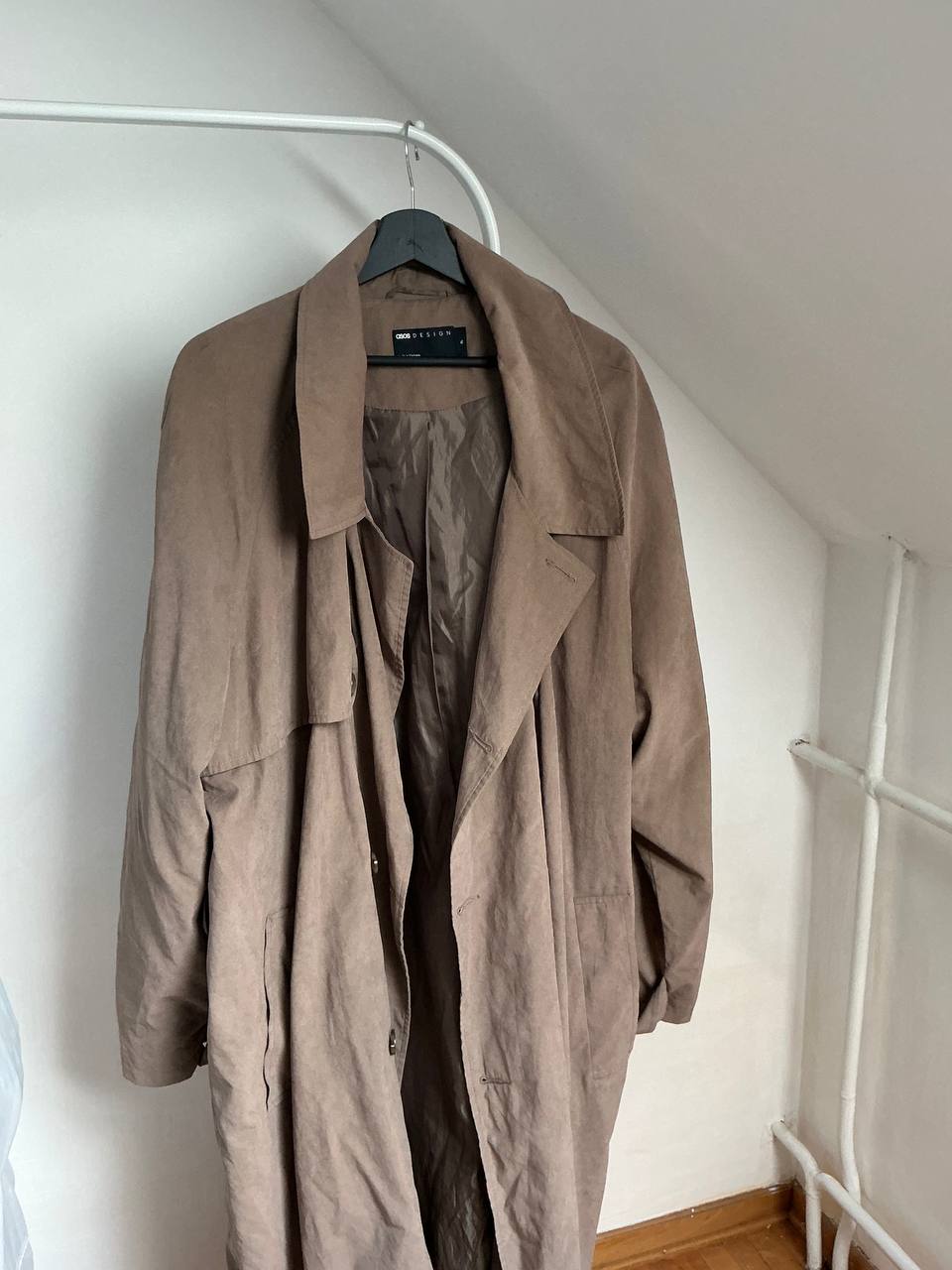 Asos kaput
