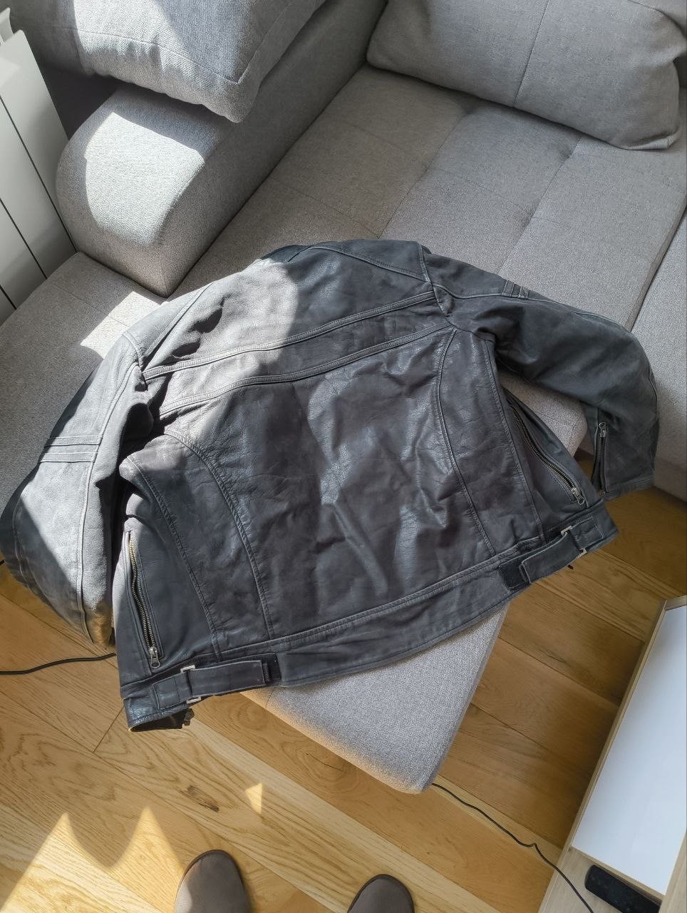 Motorcycle jacket