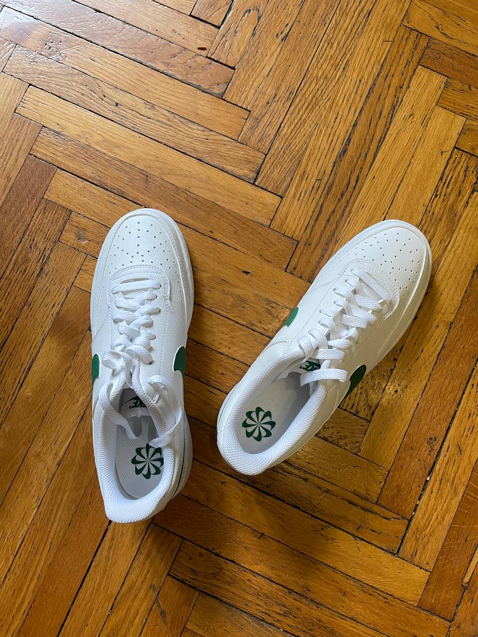 Nike Court Vision Low