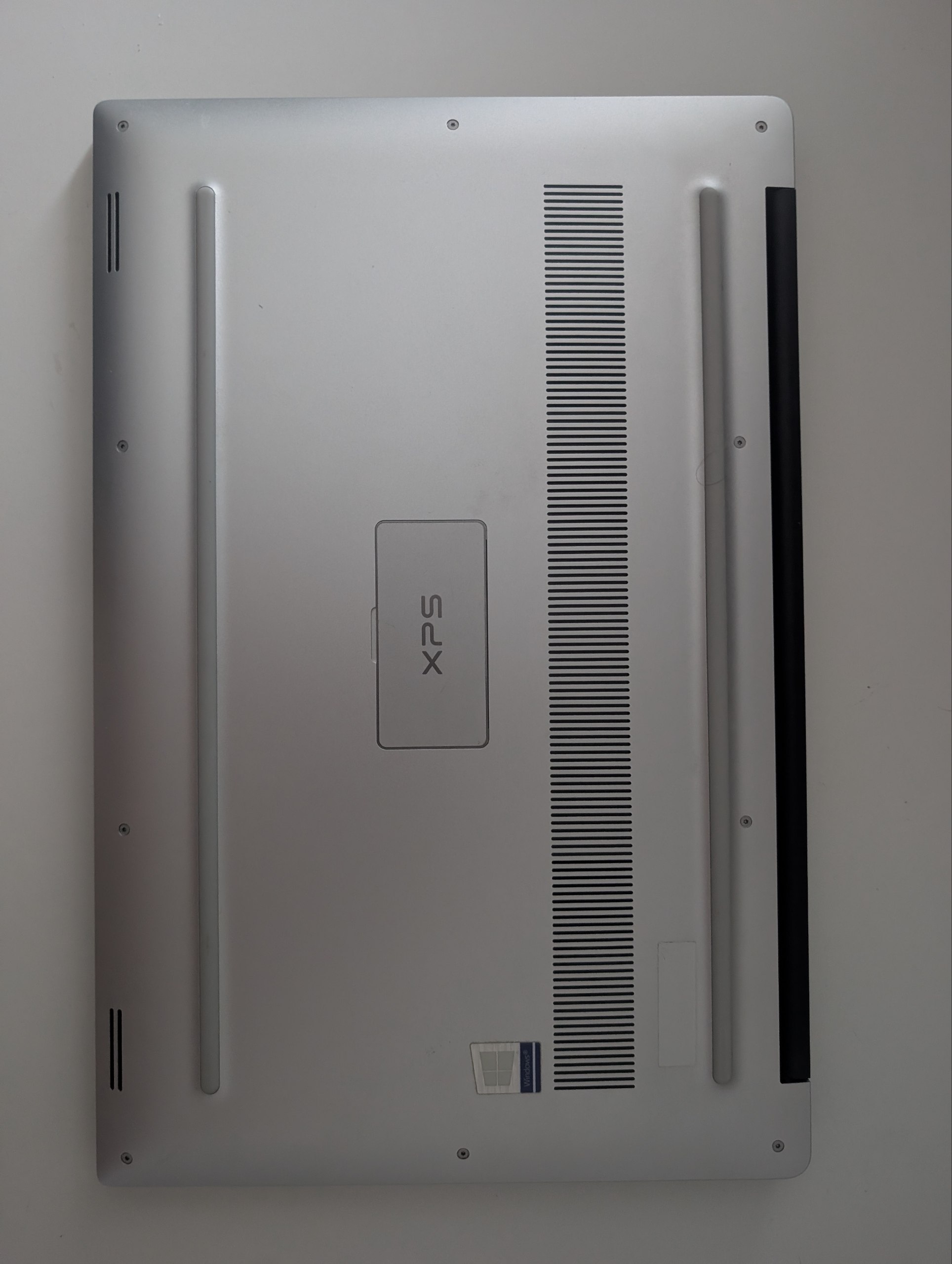 Dell XPS 15 7590 photo 3