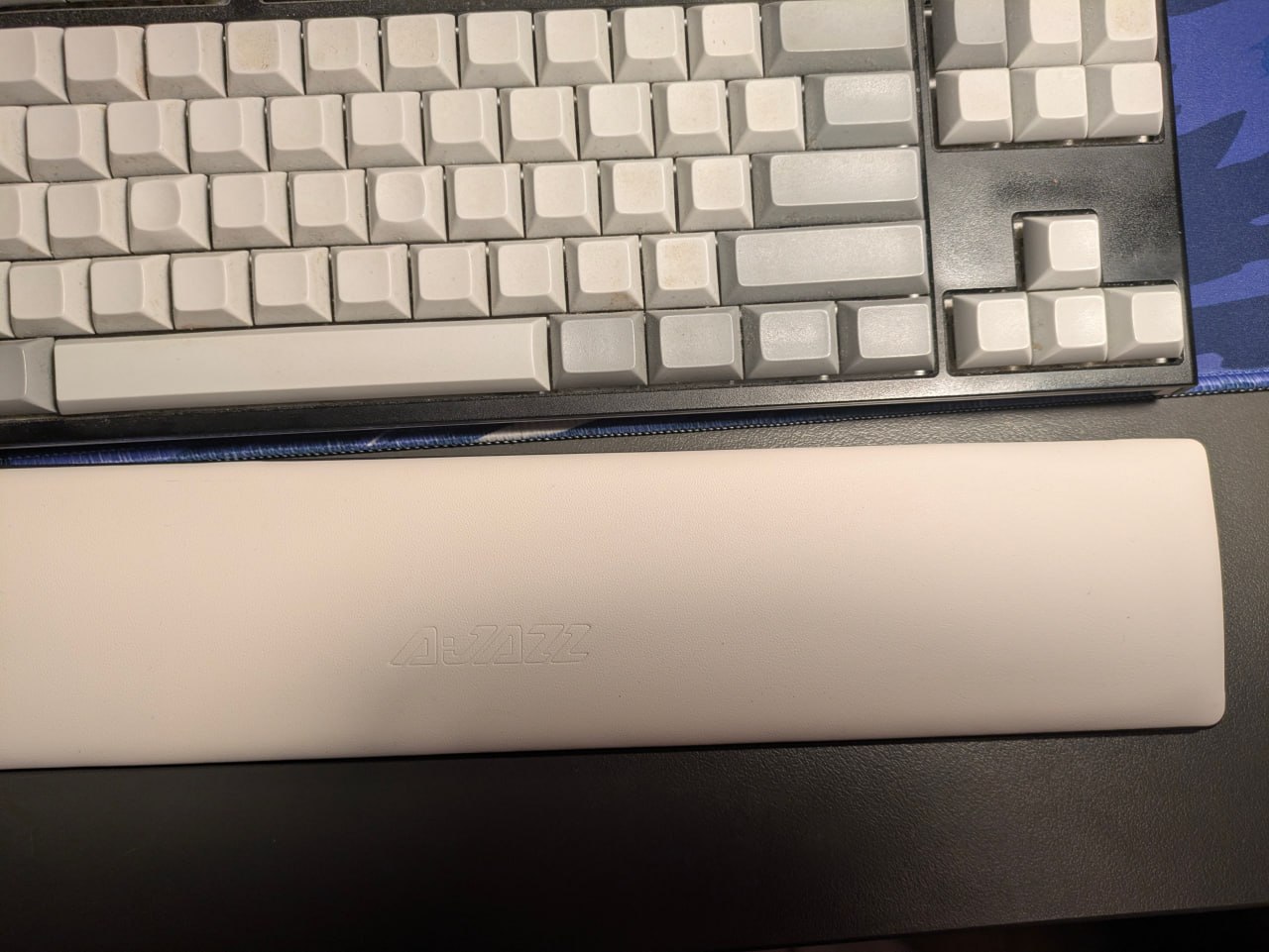 Podloga za zglobove za tastaturu