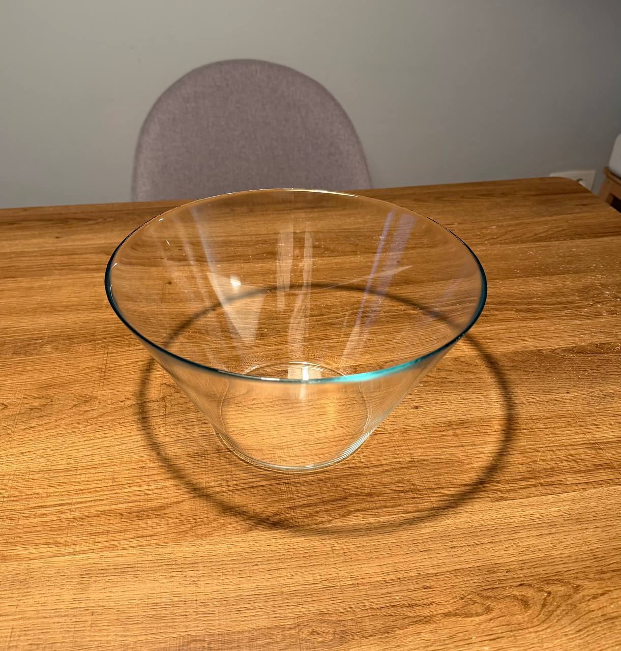 Large glass salad bowl