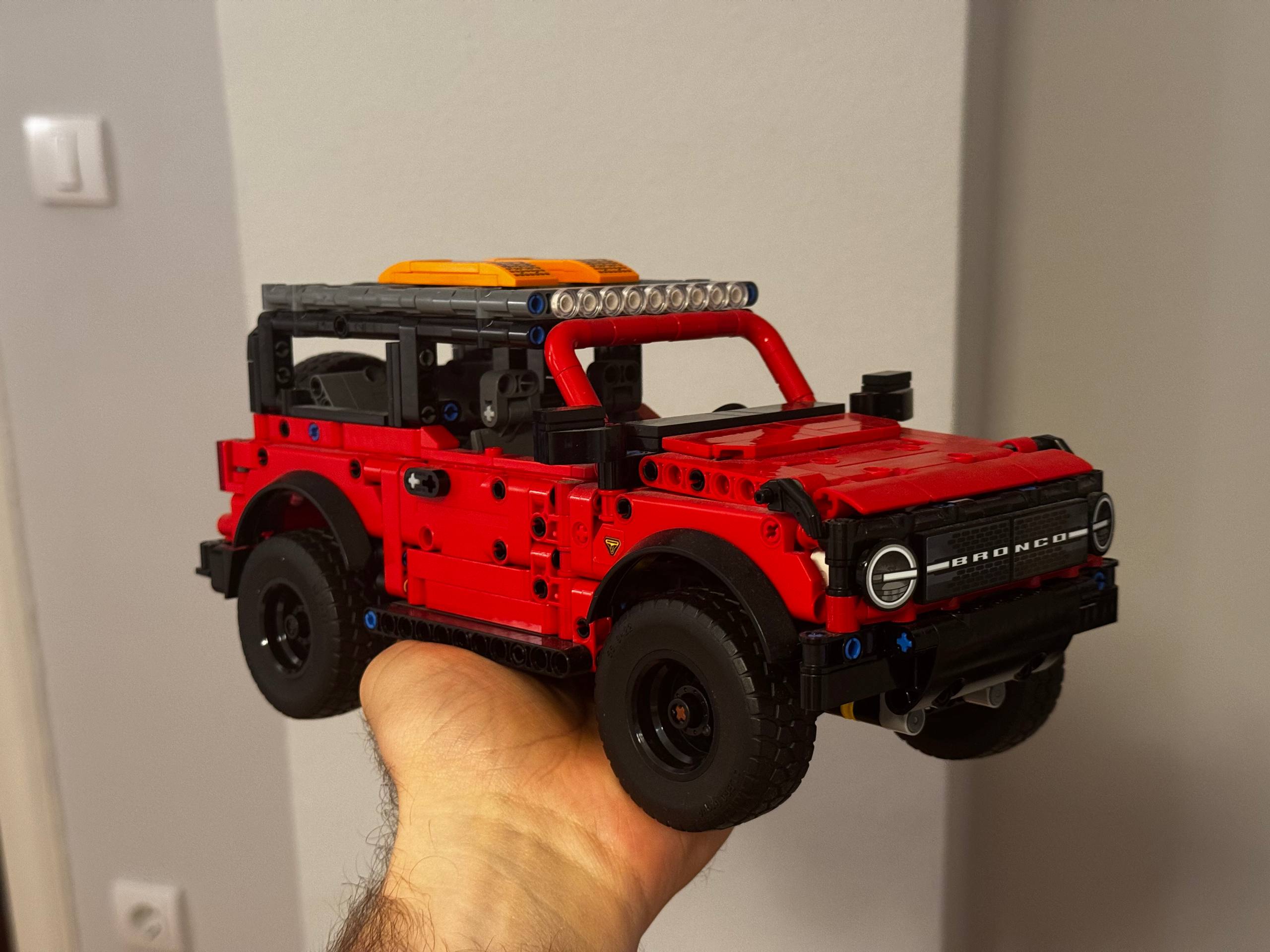 Ford Bronco Lego Tehnič