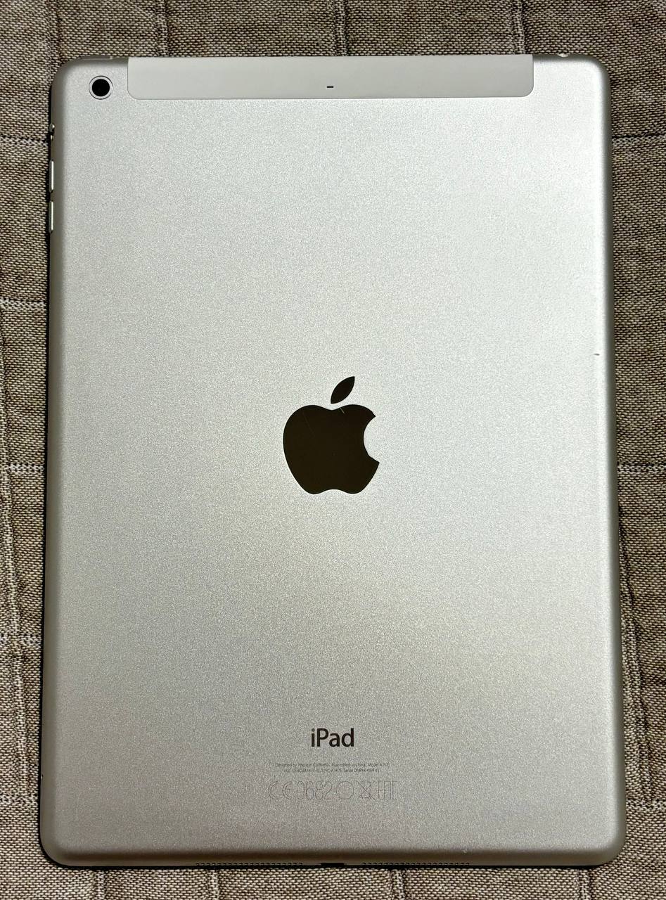 Apple iPad Air 1. generacija 32GB photo 2