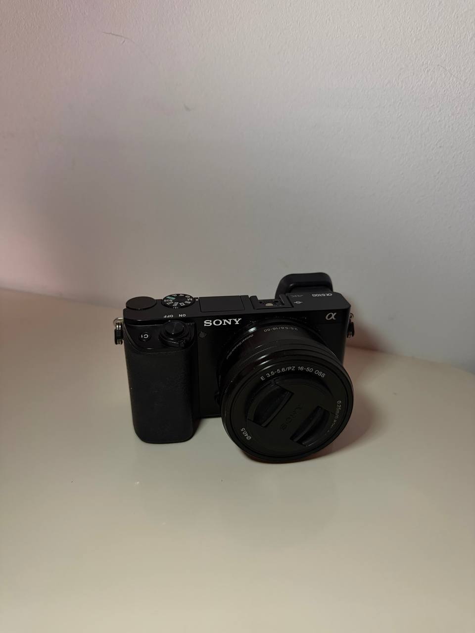 Sony A6100