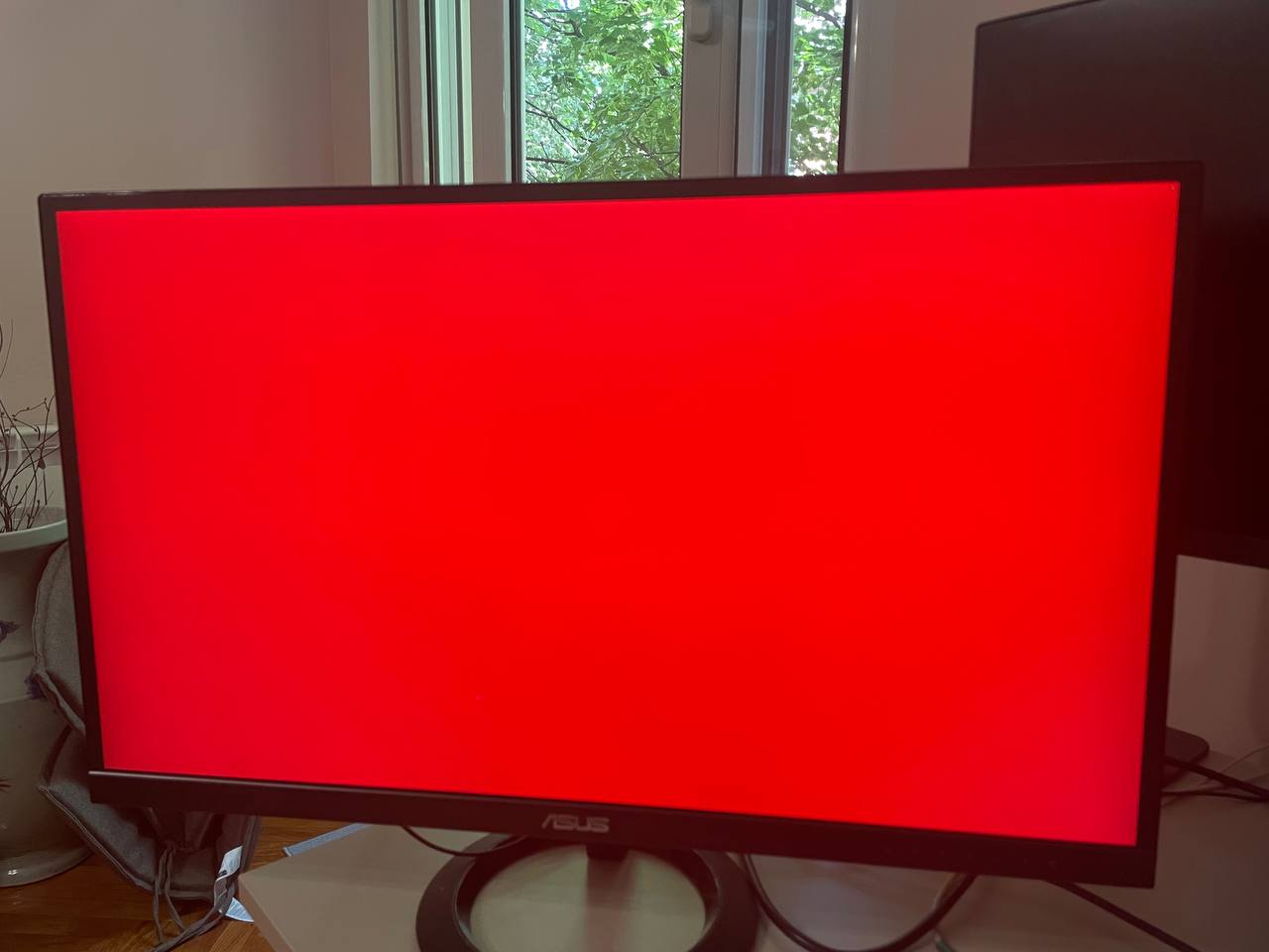 ASUS VZ279HE-W 27" монитор photo 6