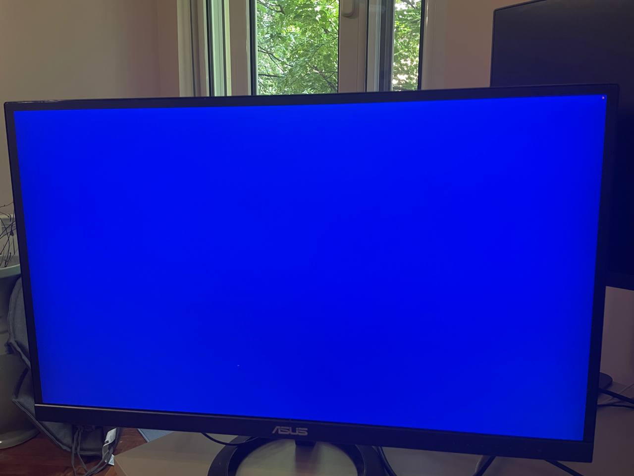 ASUS VZ279HE-W 27" монитор photo 8