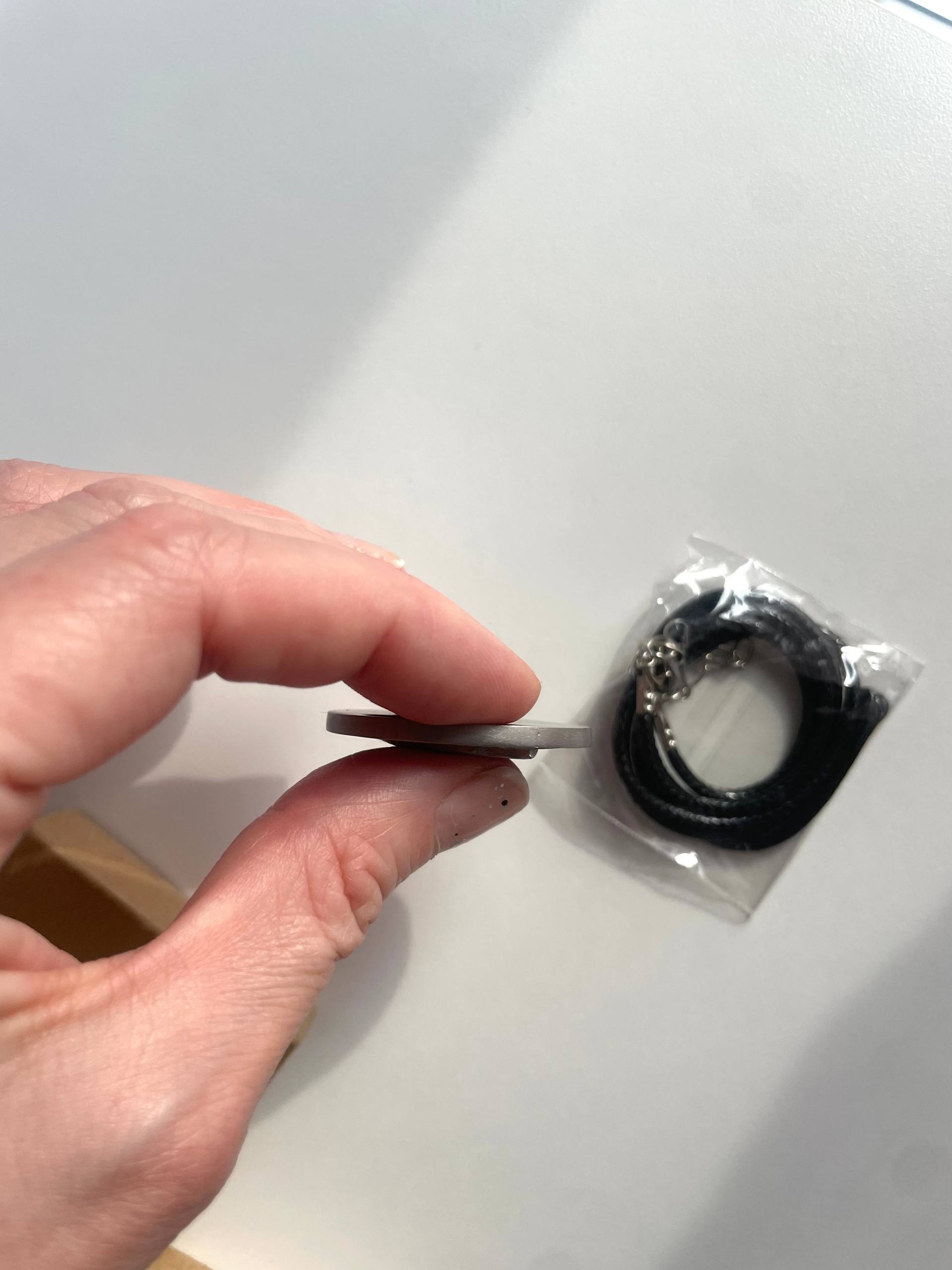 Medaljon photo 3