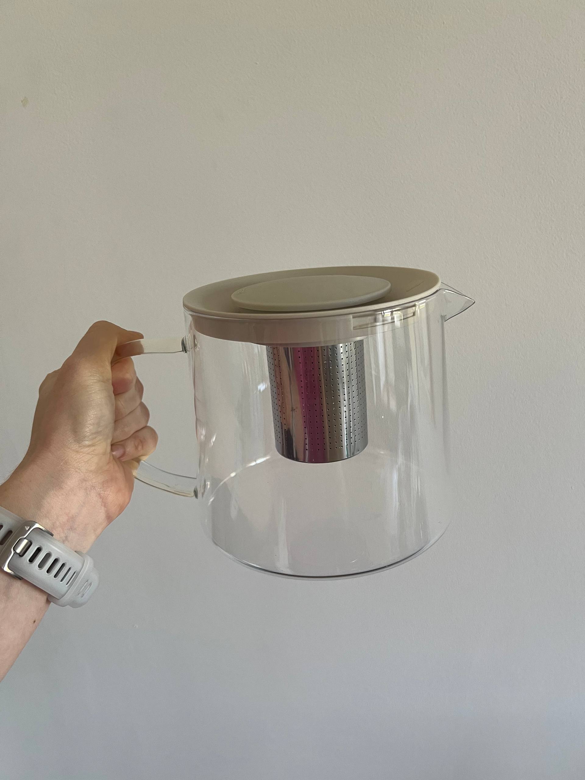 Tea pot