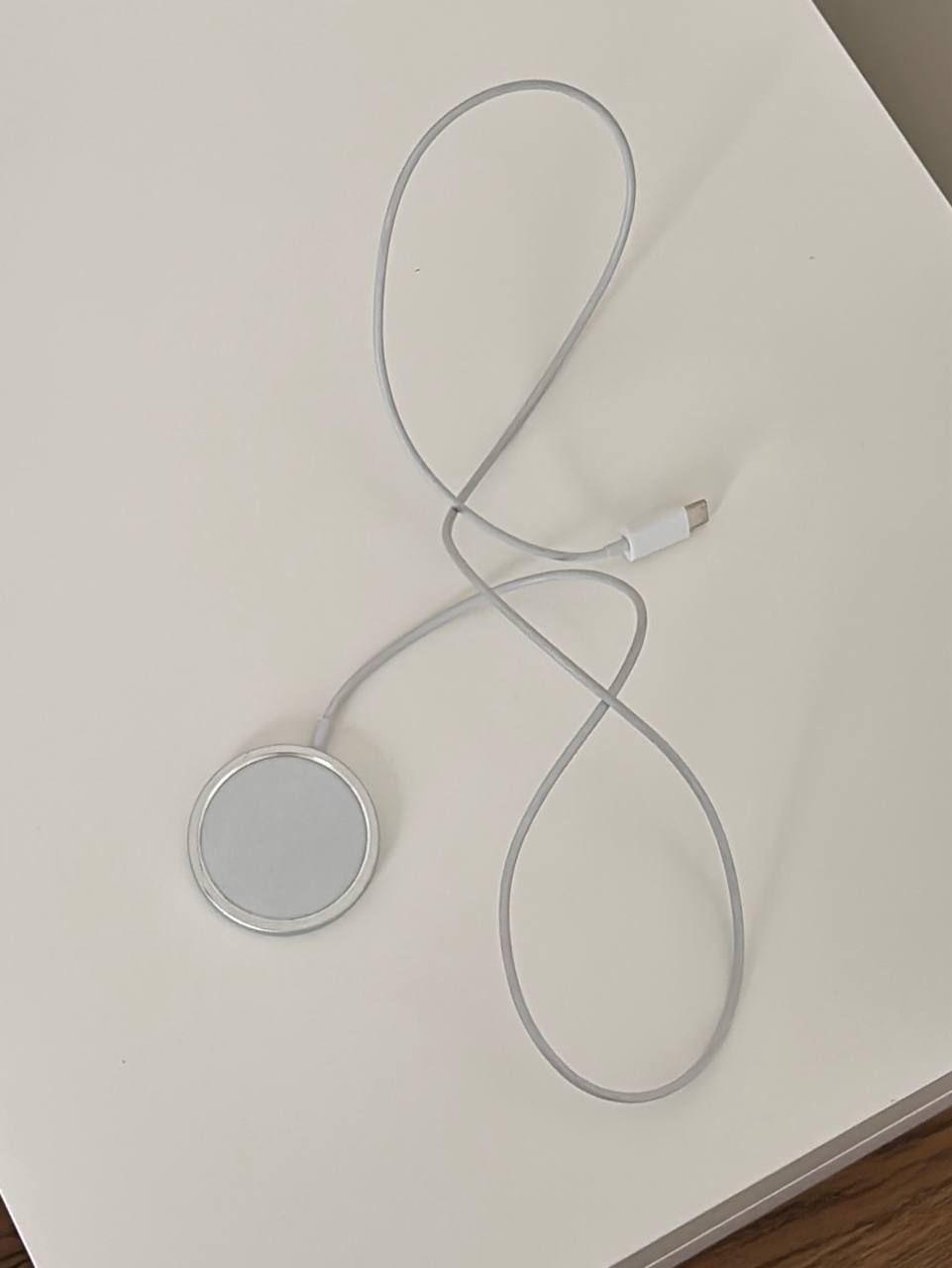 MagSafe Charger (1m) photo 6