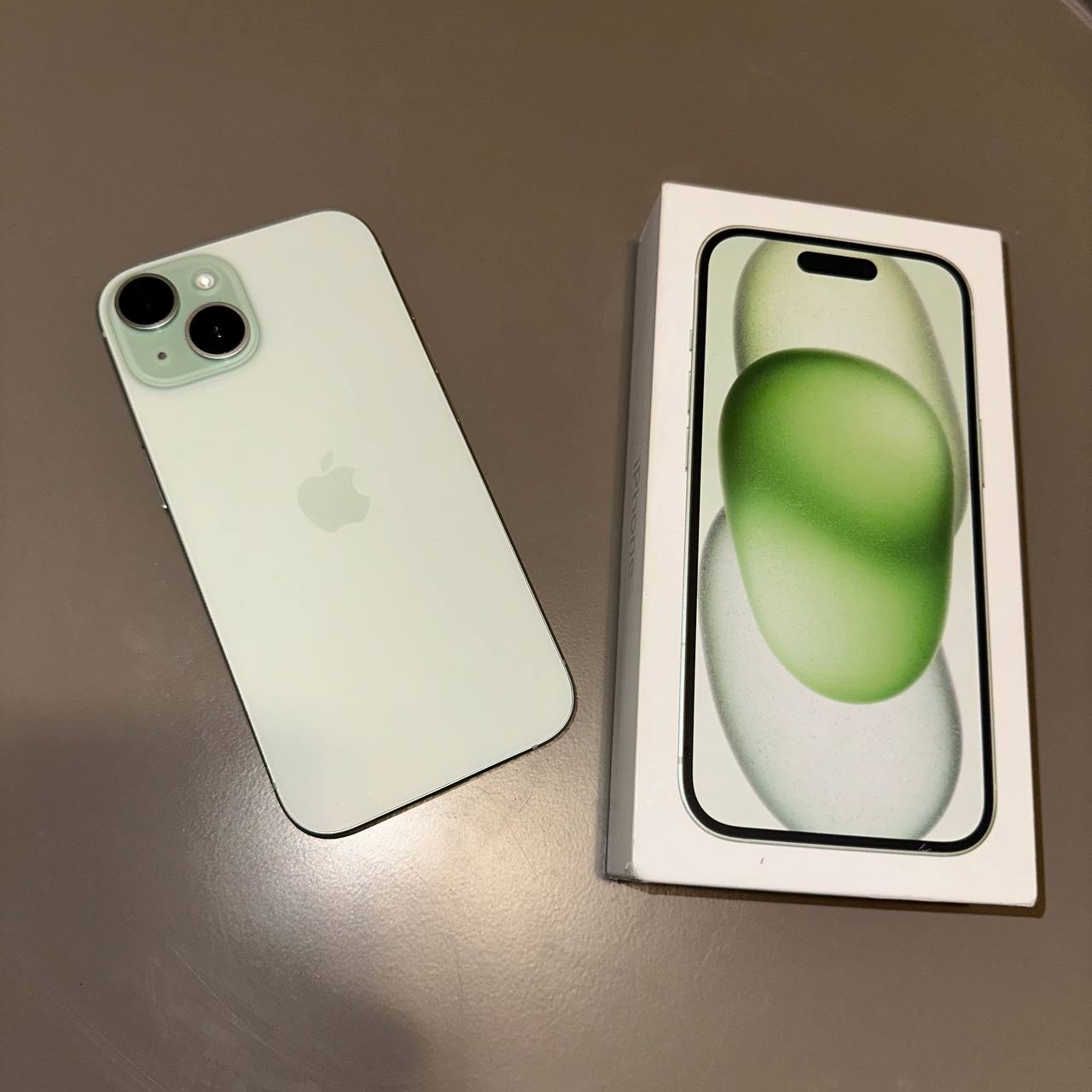iPhone 15 Green 128 gb photo 2