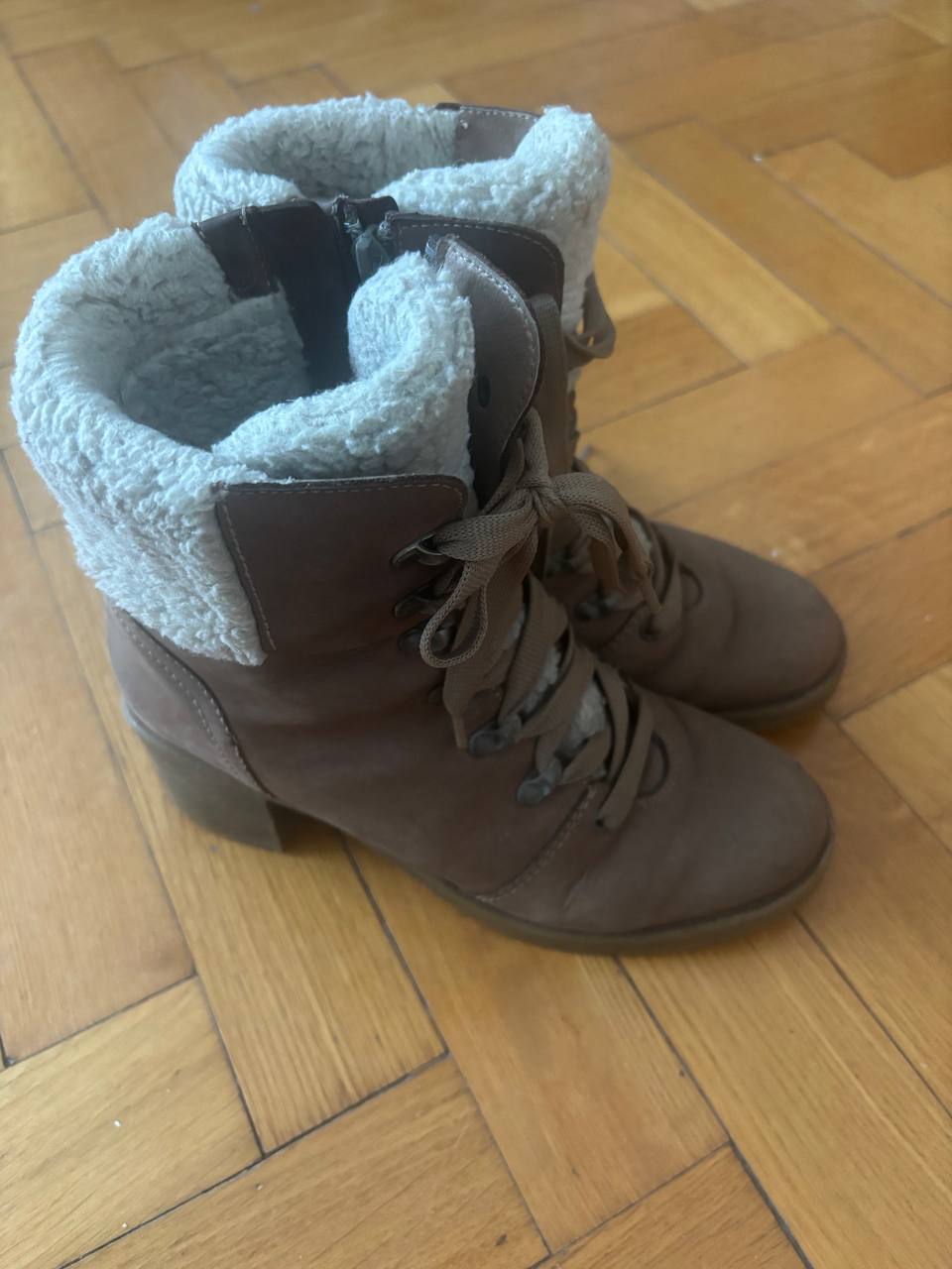 Shoes photo 3
