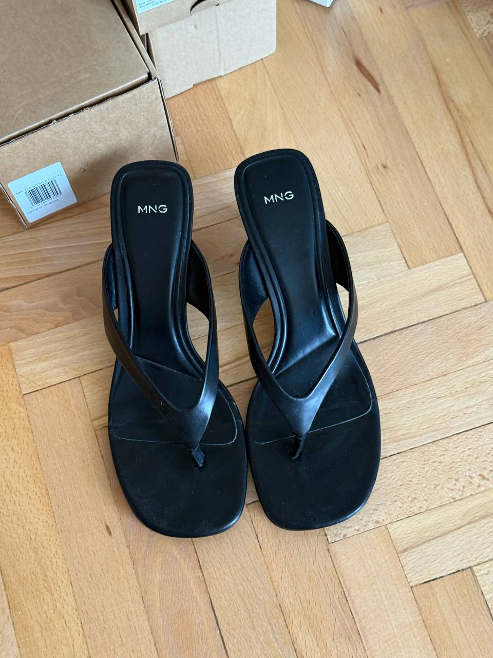Mango sandals