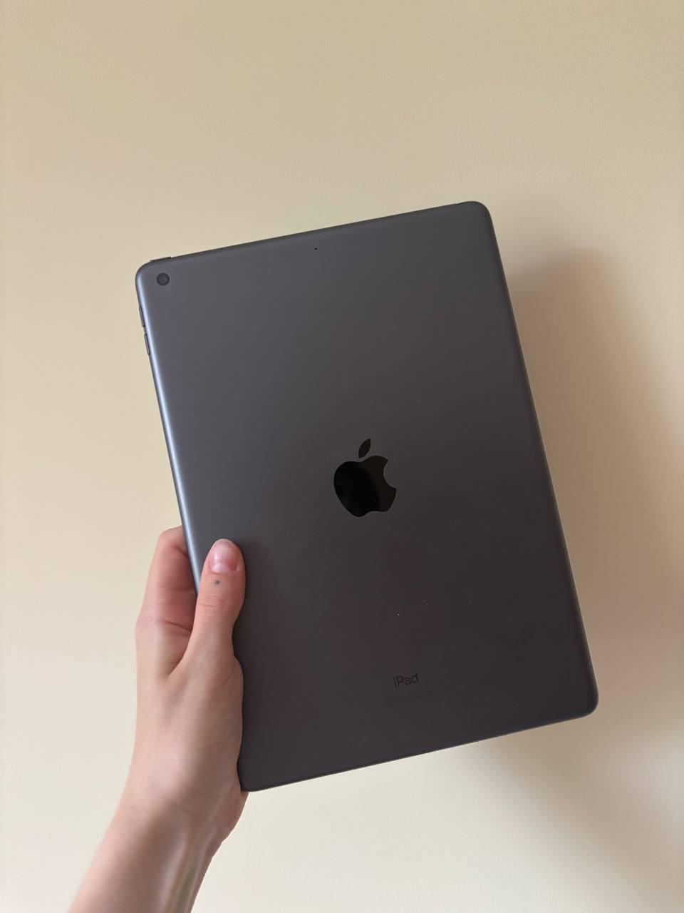 iPad 9 Wi-Fi 64 GB photo 3