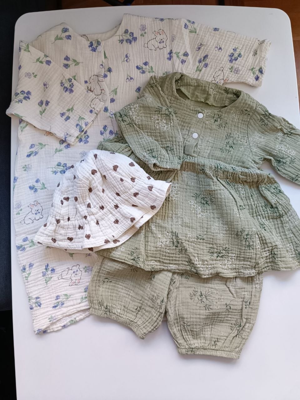Muslin set