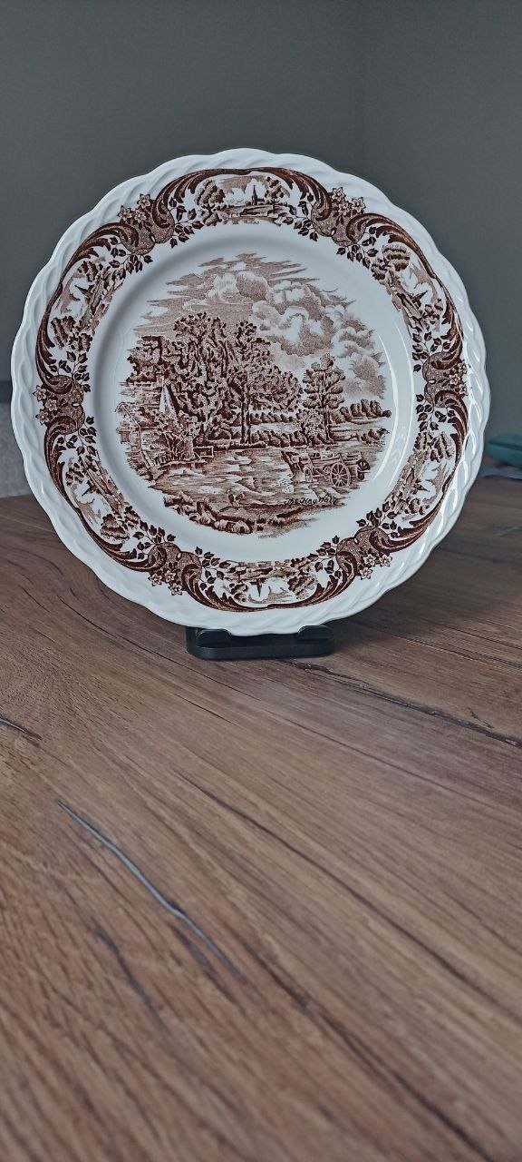 Тарелка W.H. Grindley&Co Scenes after Conscable