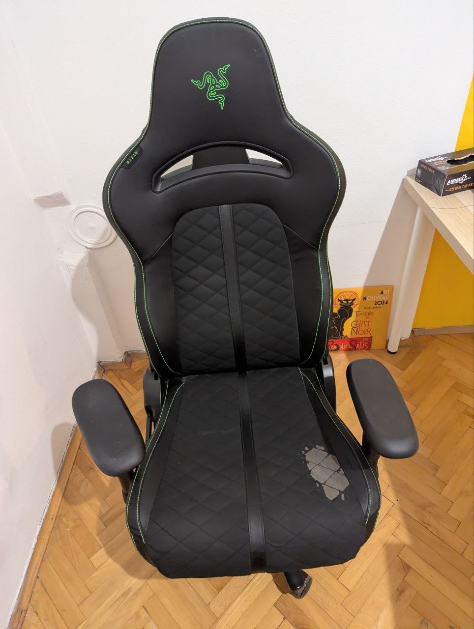 Razer الкресло