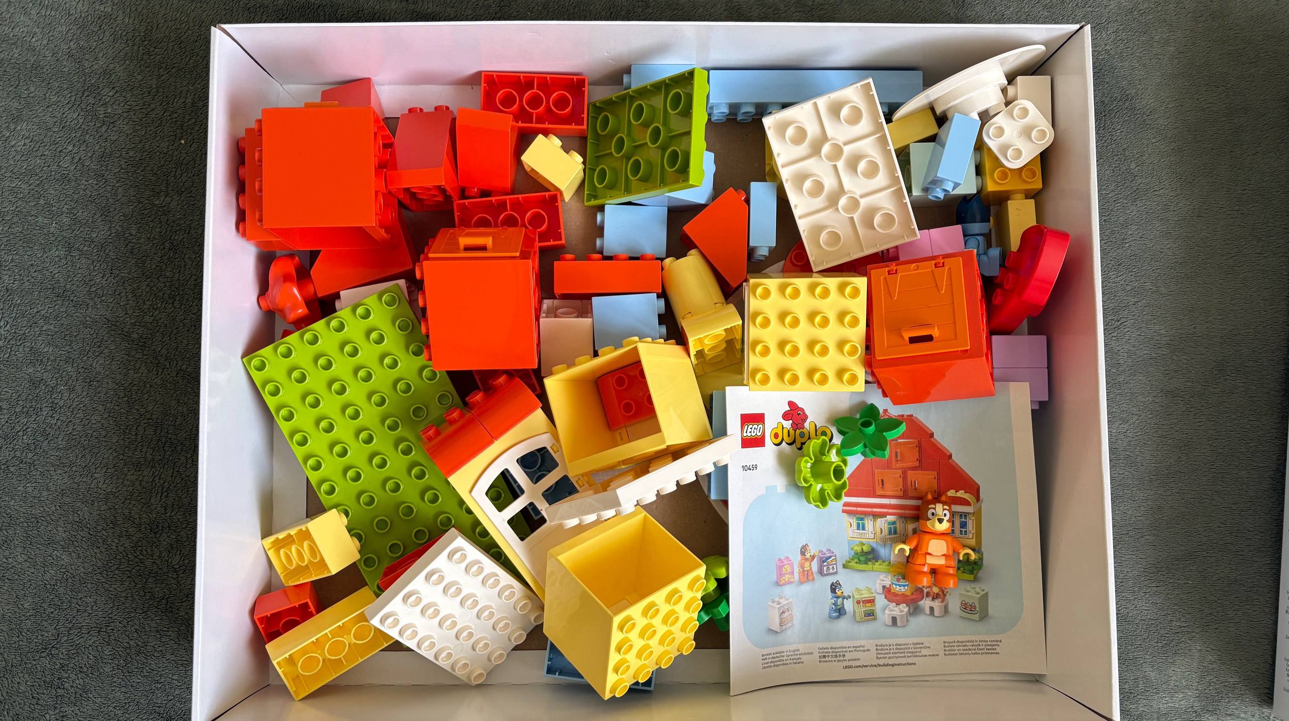 LEGO DUPLO Bluey Porodična kuća 10459 photo 2
