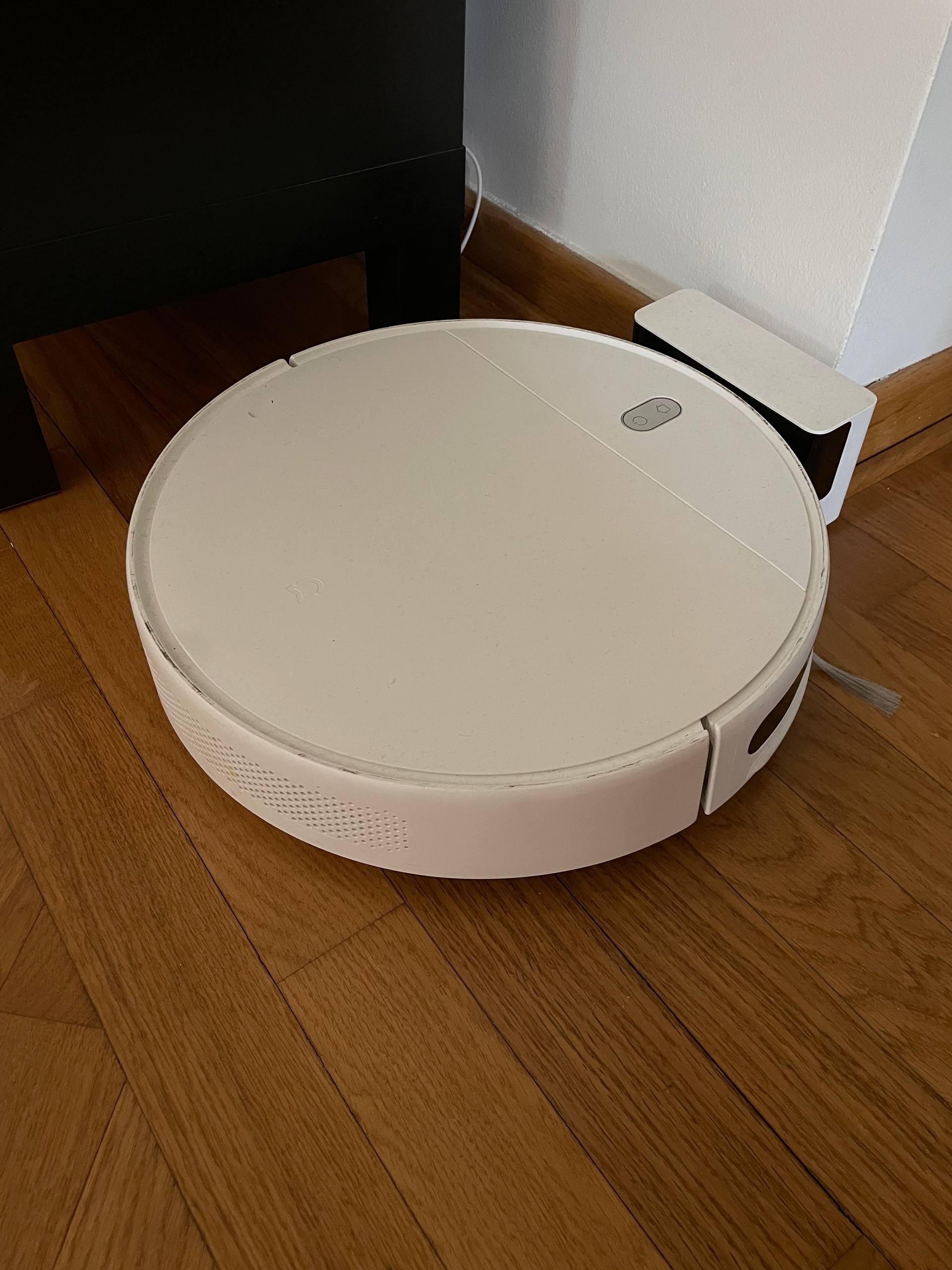 Robot usisavač Xiaomi Mi Robot Vacuum-Mop 2