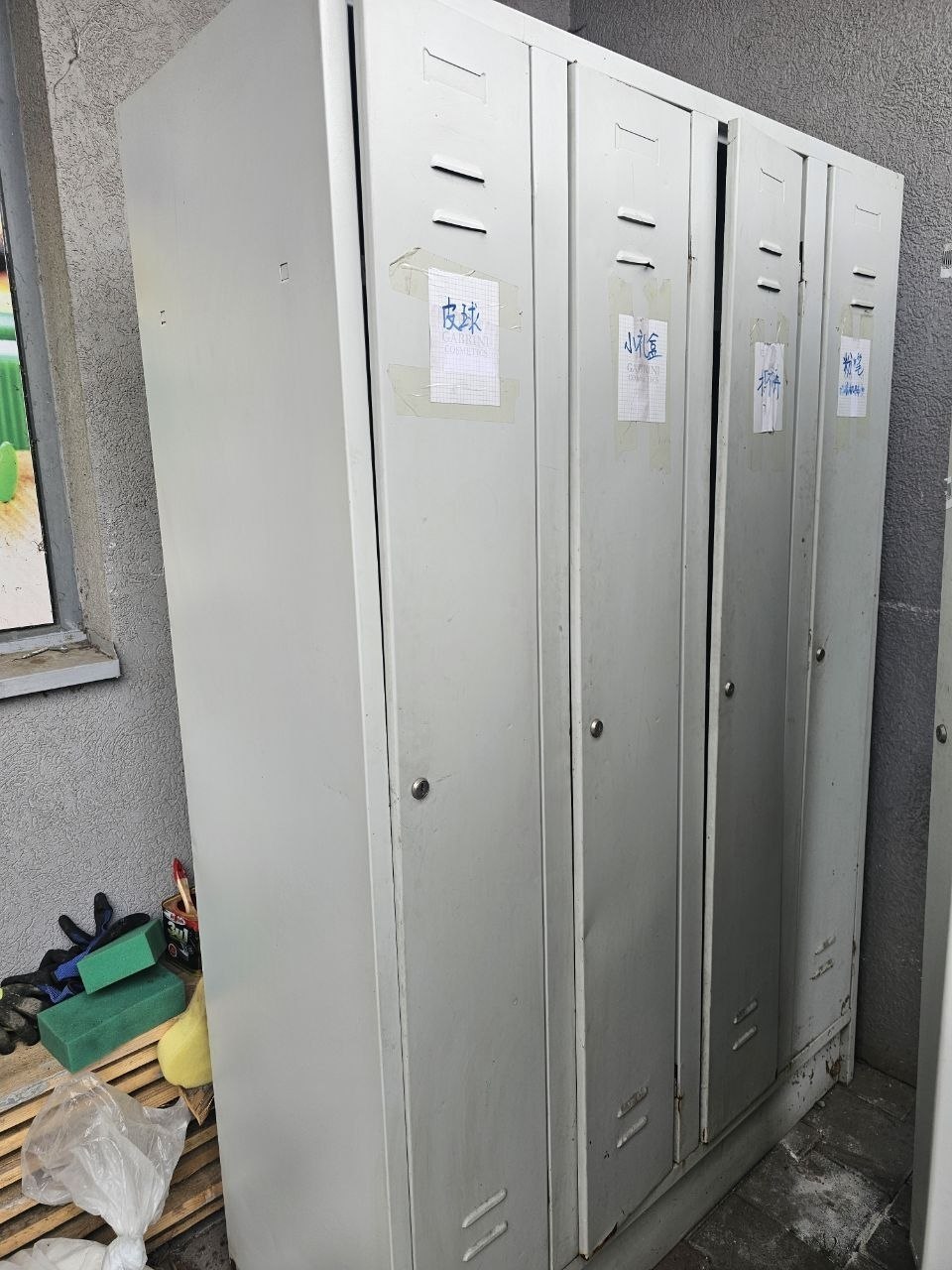 Metalni гардероби за одеću photo 3
