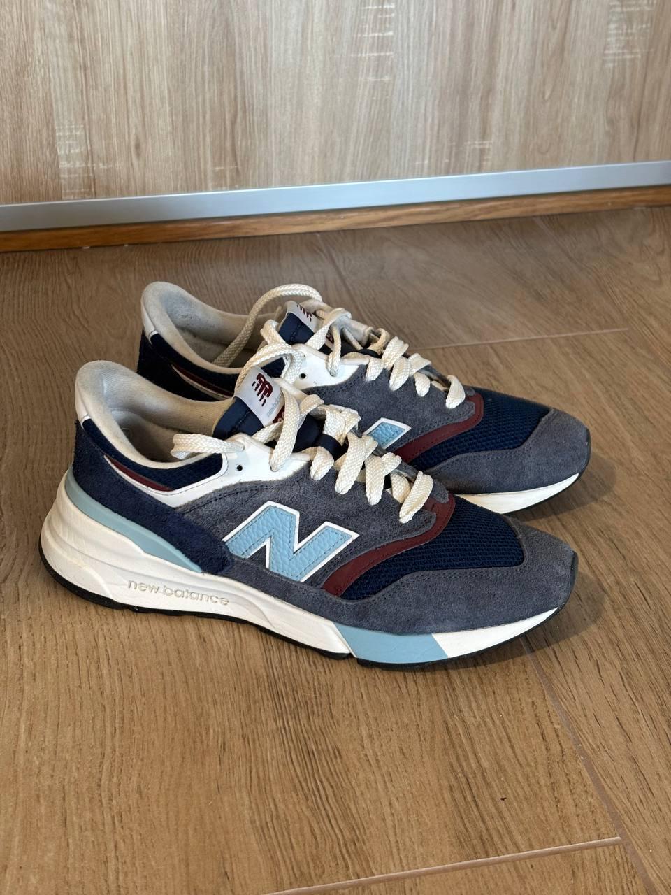 New Balance 997R