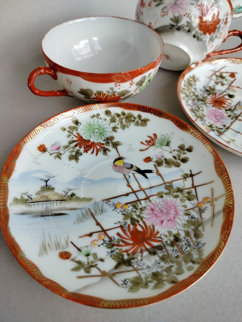 Vintage set of fine bone china (sugar bowl with lid and milk jug) photo 2