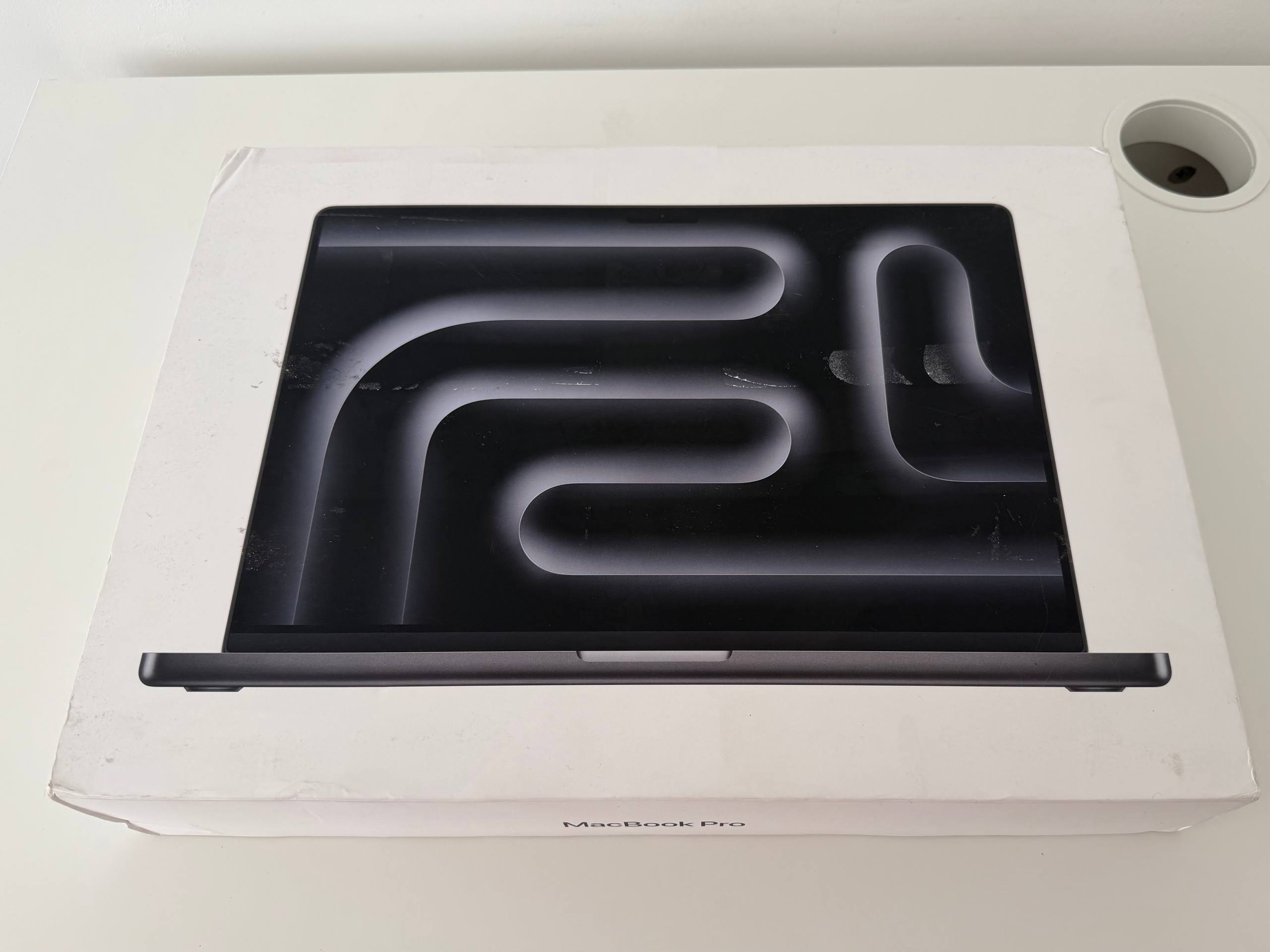 MacBook Pro 16' M5 Pro
