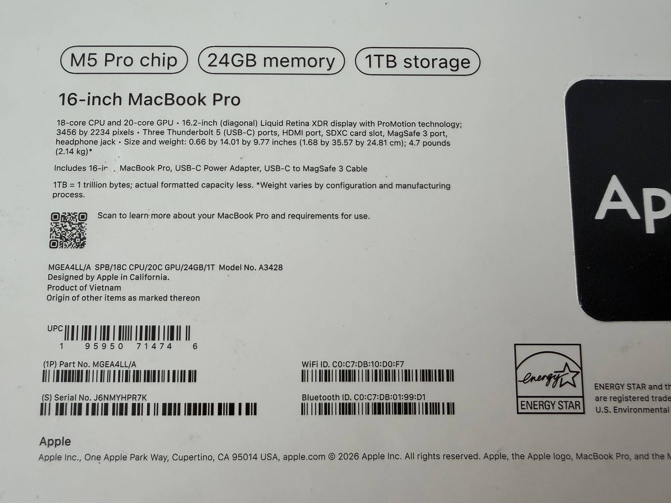 MacBook Pro 16' M5 Pro photo 2