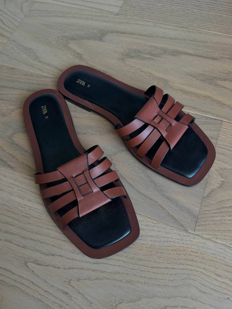 Kožni sandale ZARA