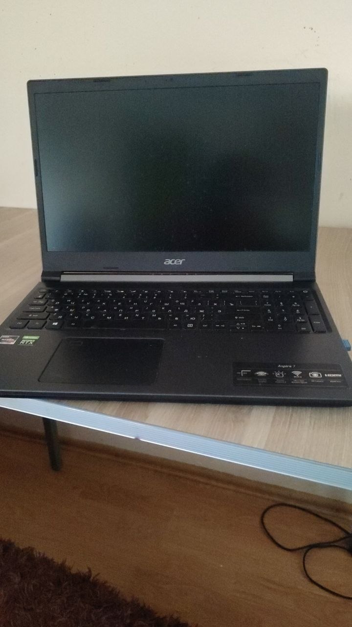 Acer Aspire 7 Gaming Laptop