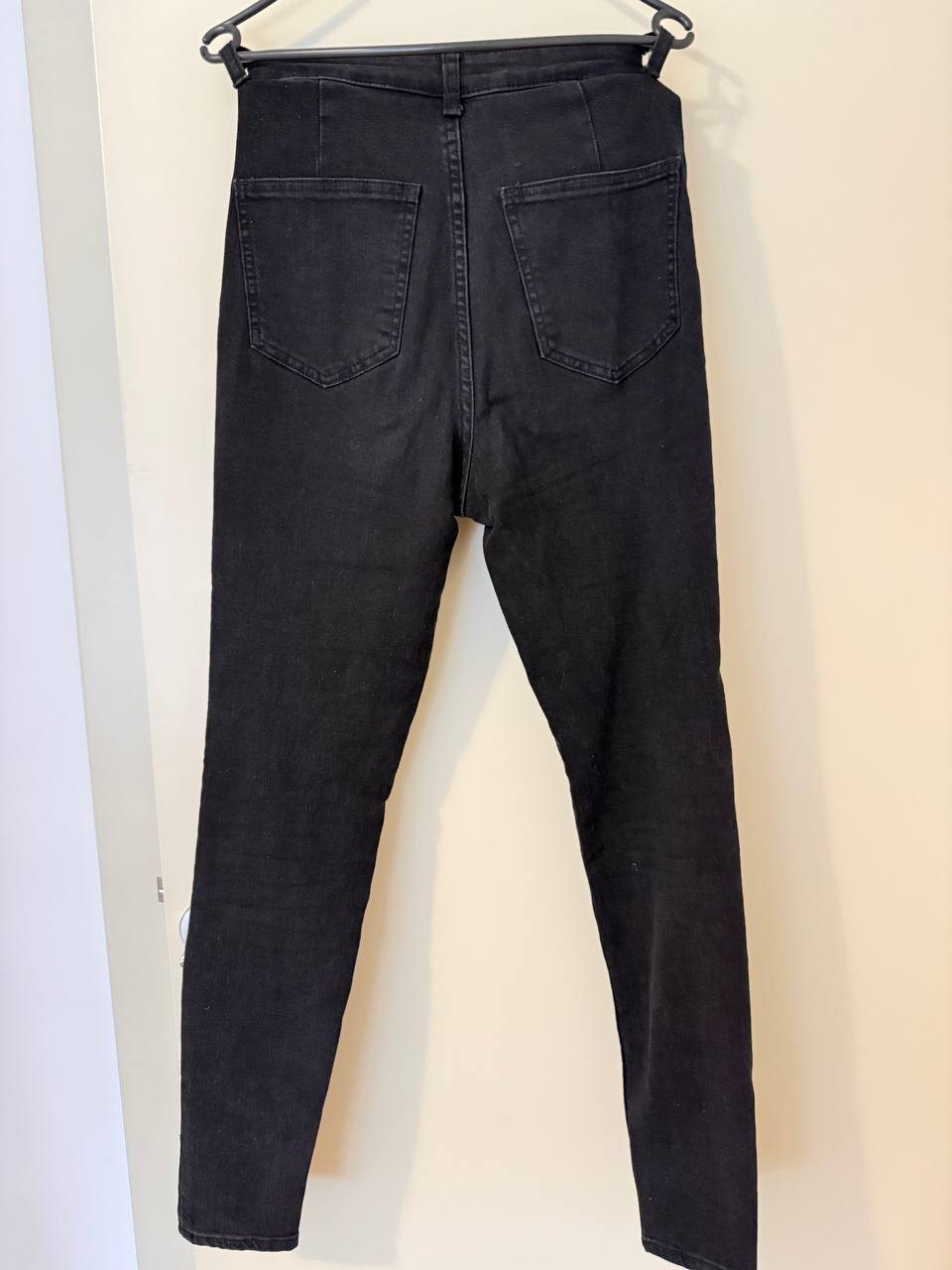 Skinny jeans photo 3