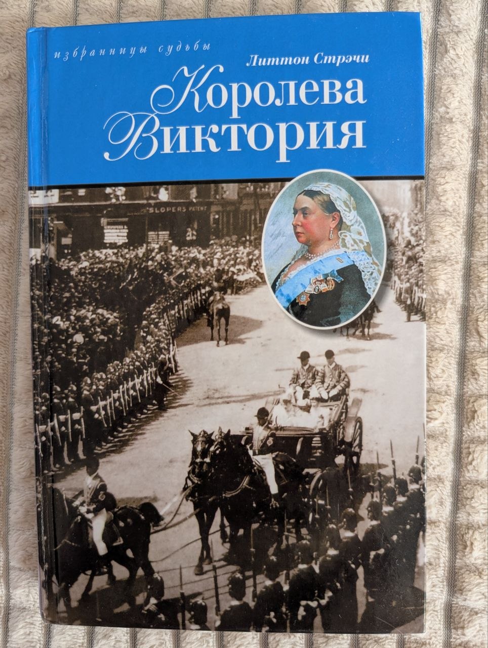 books photo 3