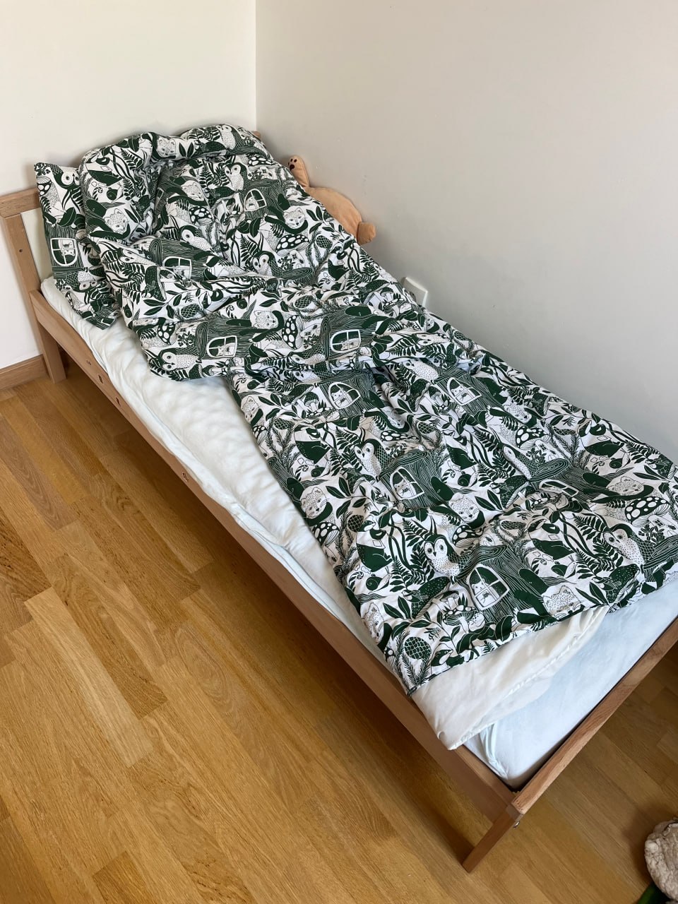 Children's bed IKEA [SNIGLAR] photo 3