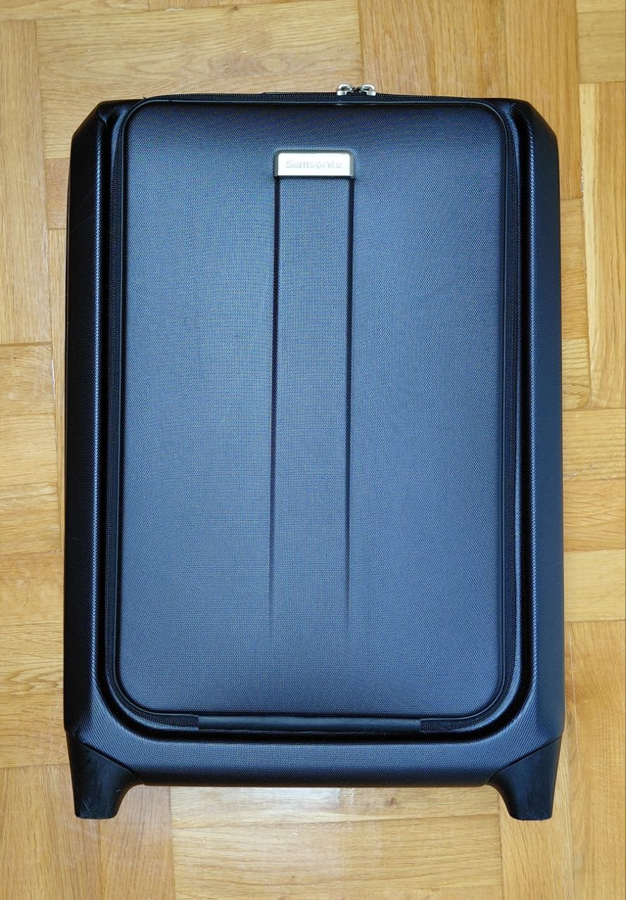 Samsonite suitcase photo 3