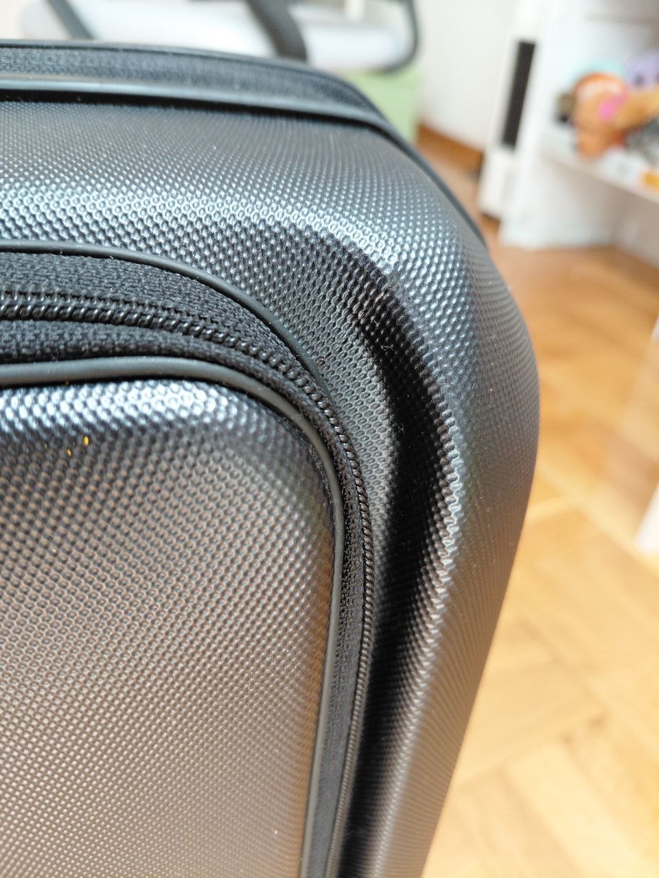 Samsonite suitcase photo 10