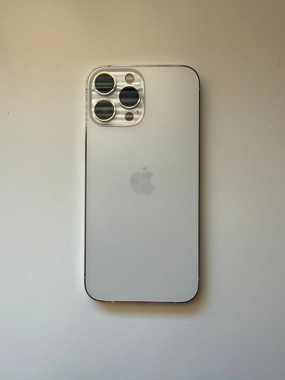 iPhone 13 Pro Max photo 2