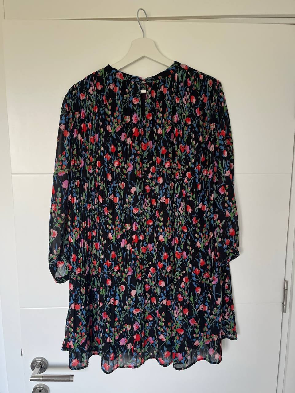 Платье Zara