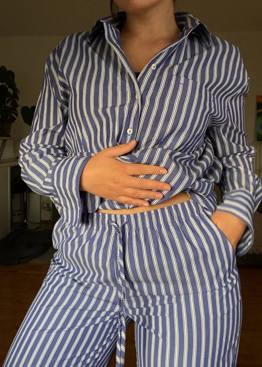 Striped suit photo 4