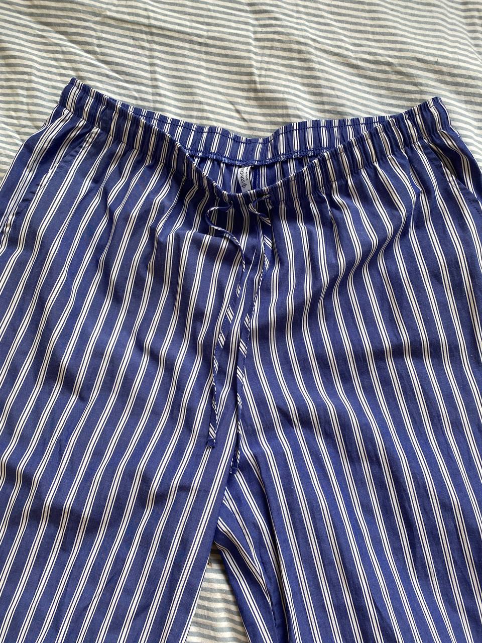 Striped suit photo 6