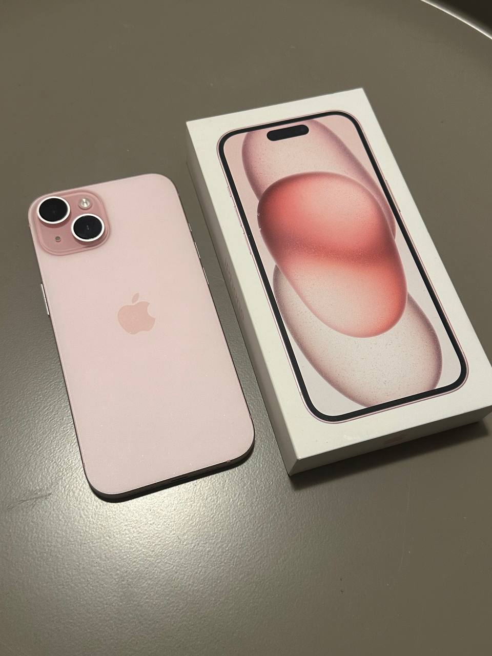 iPhone 15 Pink 128gb photo 2
