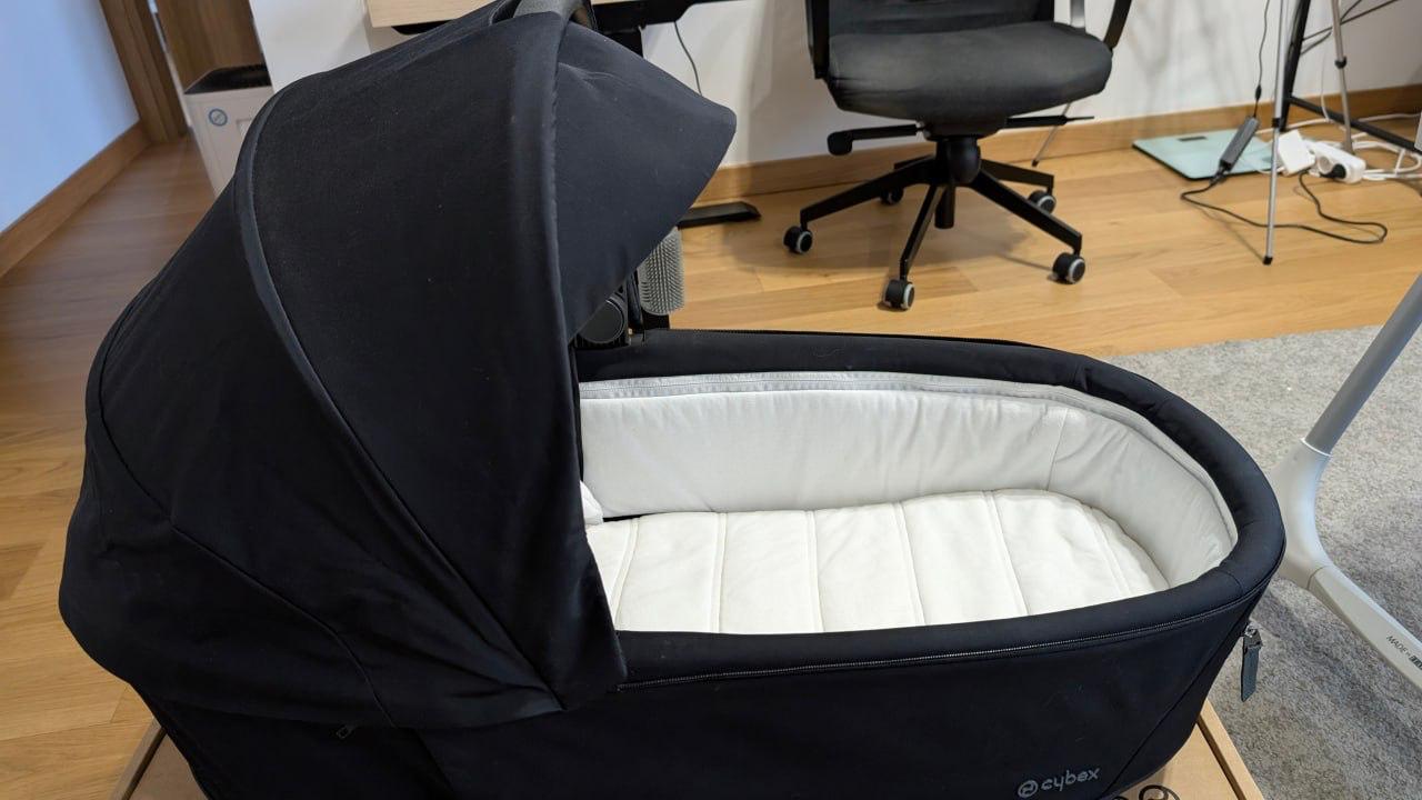 Коляска Cybex Priam 4 Rose Gold Black photo 3