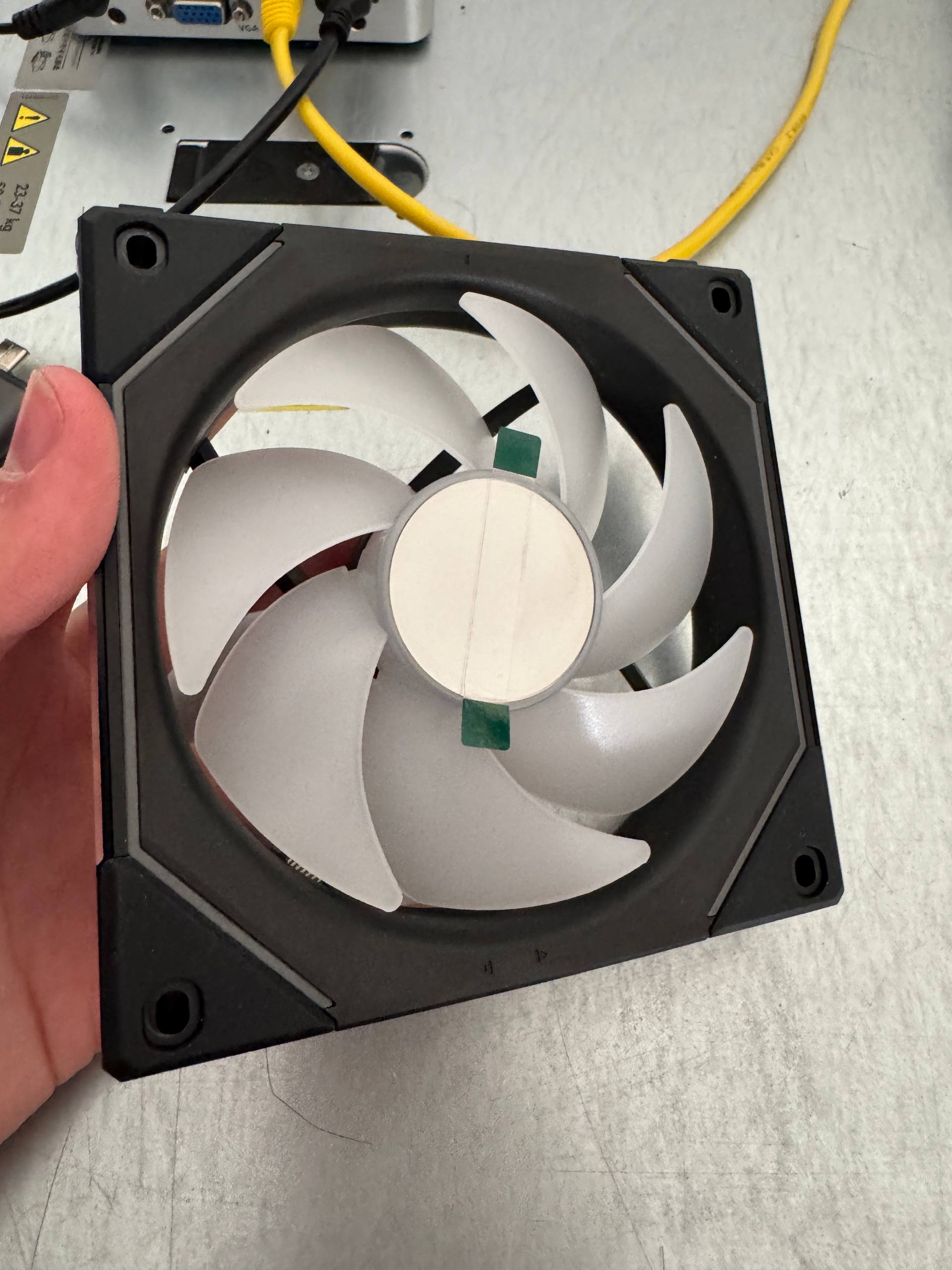 Lian Li SL-INF 120 RGB cooler